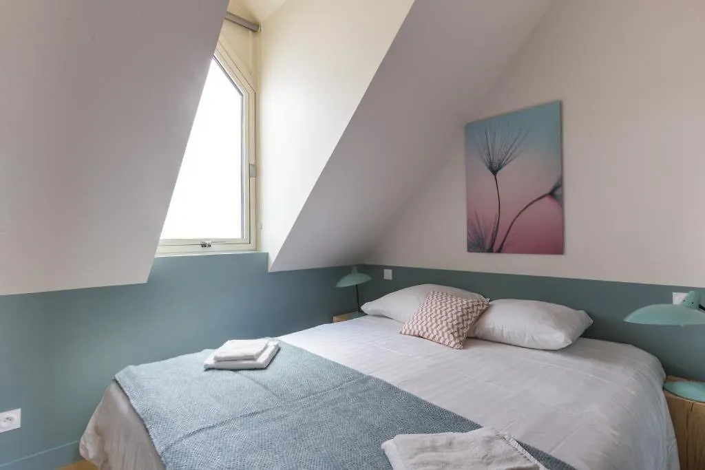 Lofts Philippe-Auguste Apartment Paris France